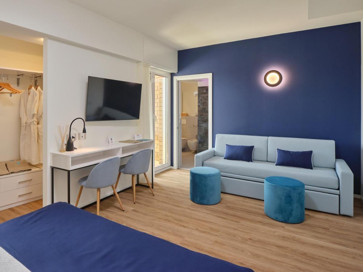 Una Hotels Imperial Beach Hotel มาร็อตตา ภายนอก รูปภาพ