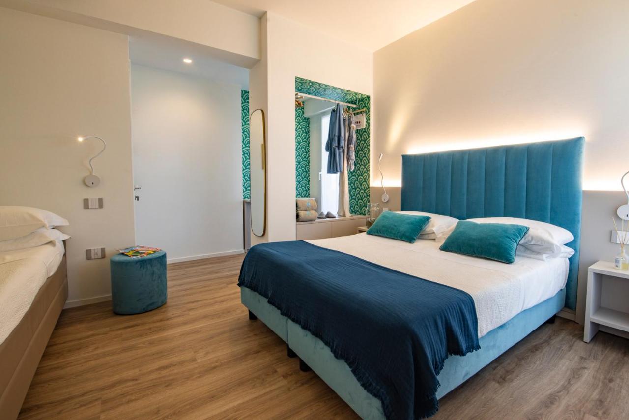 Una Hotels Imperial Beach Hotel มาร็อตตา ภายนอก รูปภาพ